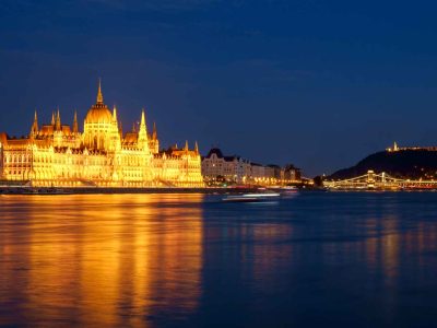 travelidea-europe-hungary-budapest-parliament-szechenyi-chain-bridge-3