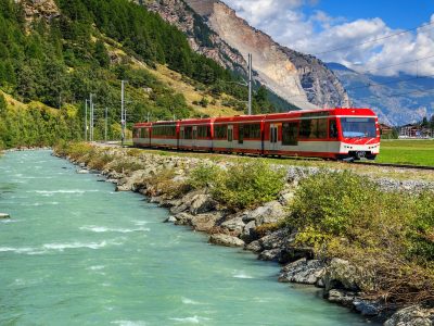 travelidea-switzerland-train-1